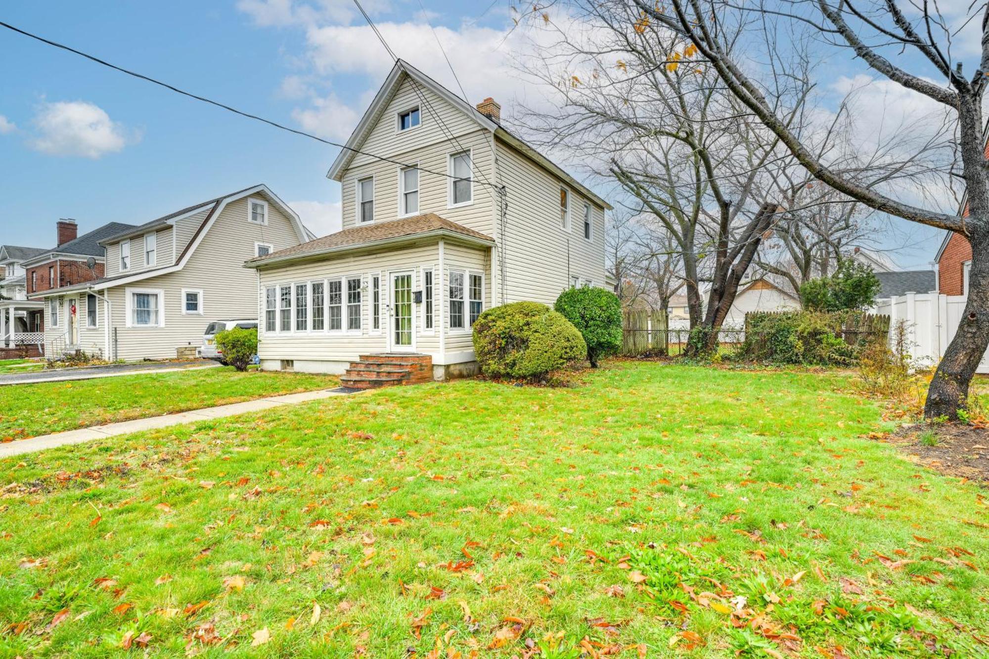 Charming Long Island Home With Fenced Yard! Freeport Extérieur photo